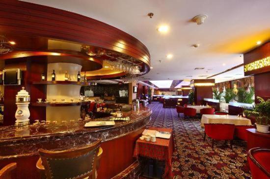 Weigela Park Hotel Dalian Restoran gambar